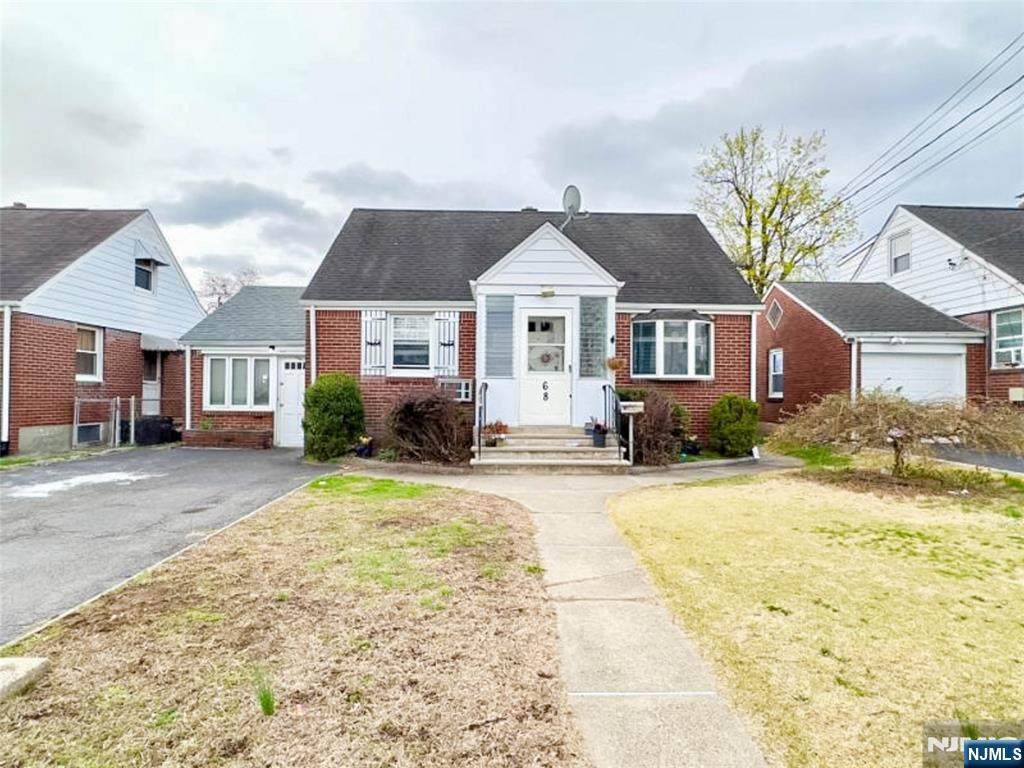 68 17th Avenue - Photo 1