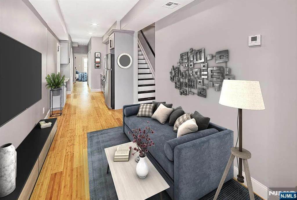 104 Yale Avenue - Photo 1