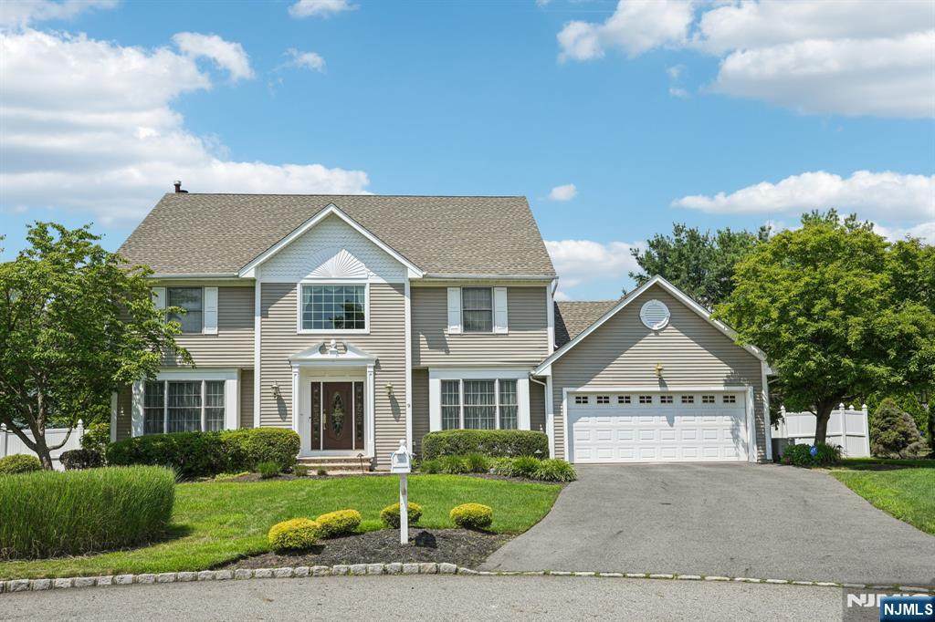 9 Gates Place - Photo 1