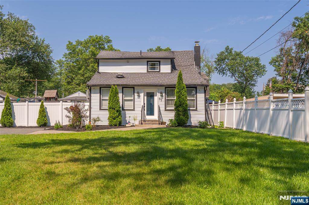 37 Harmon Street - Photo 1