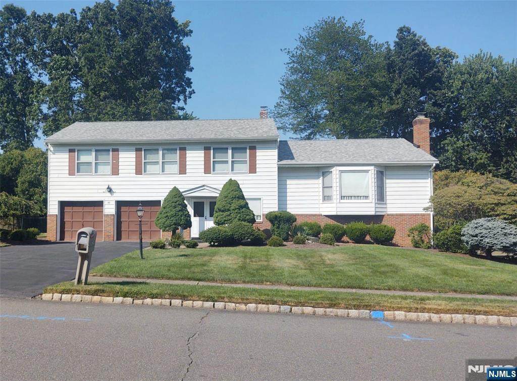 43 Reston Road - Photo 1