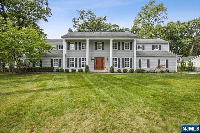 406 Carriage Lane - Photo 1