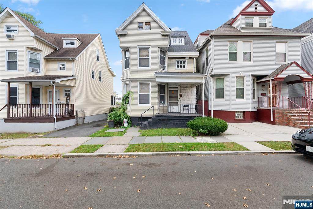 43 Grove Place - Photo 1