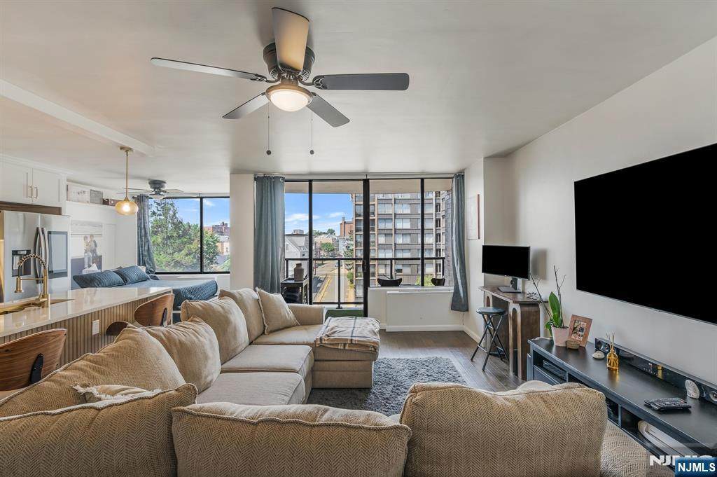 9060 Palisade Avenue - Photo 1