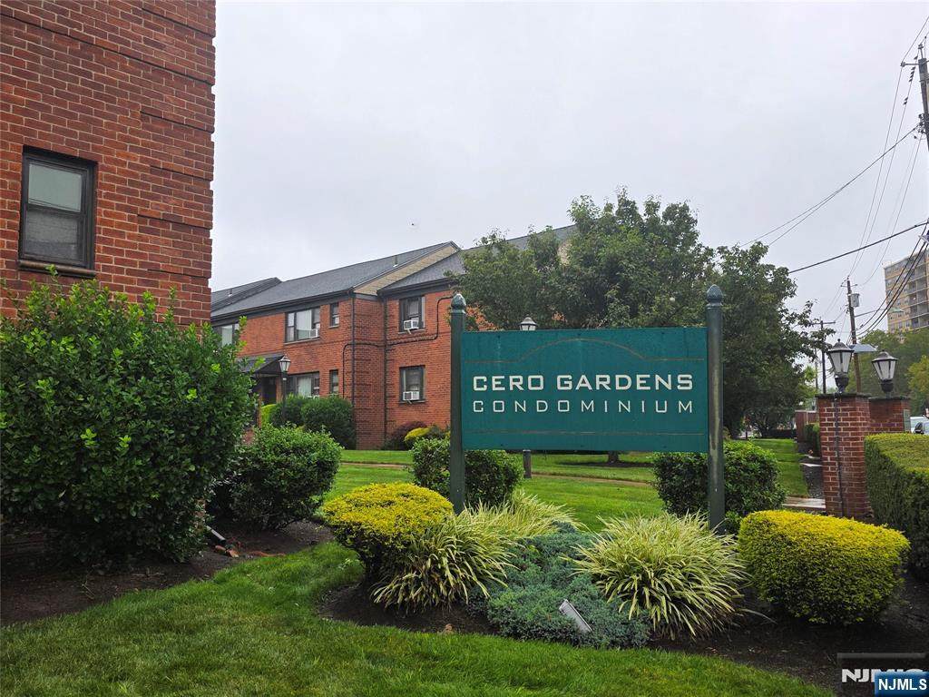 2175 Central Road - Photo 1