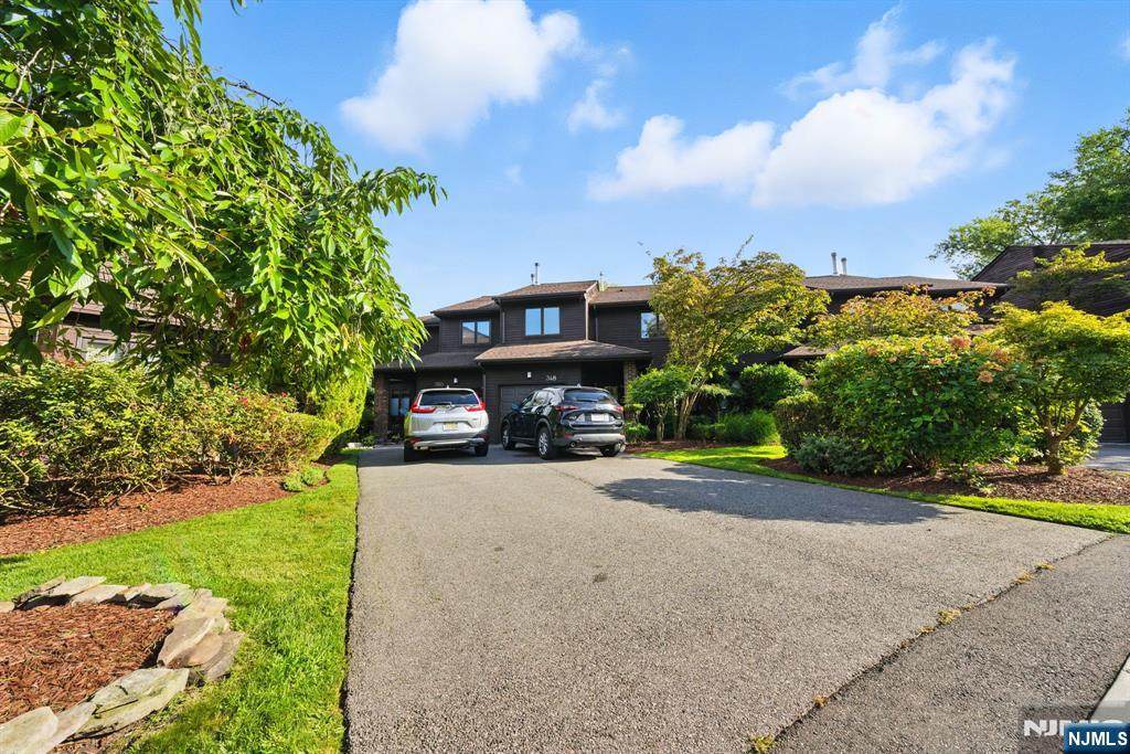 348 French Court - Photo 1