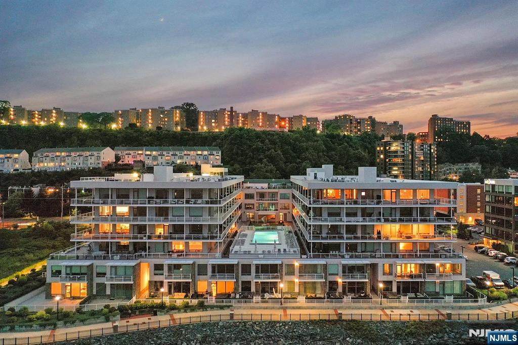 3 Somerset Lane - Photo 1