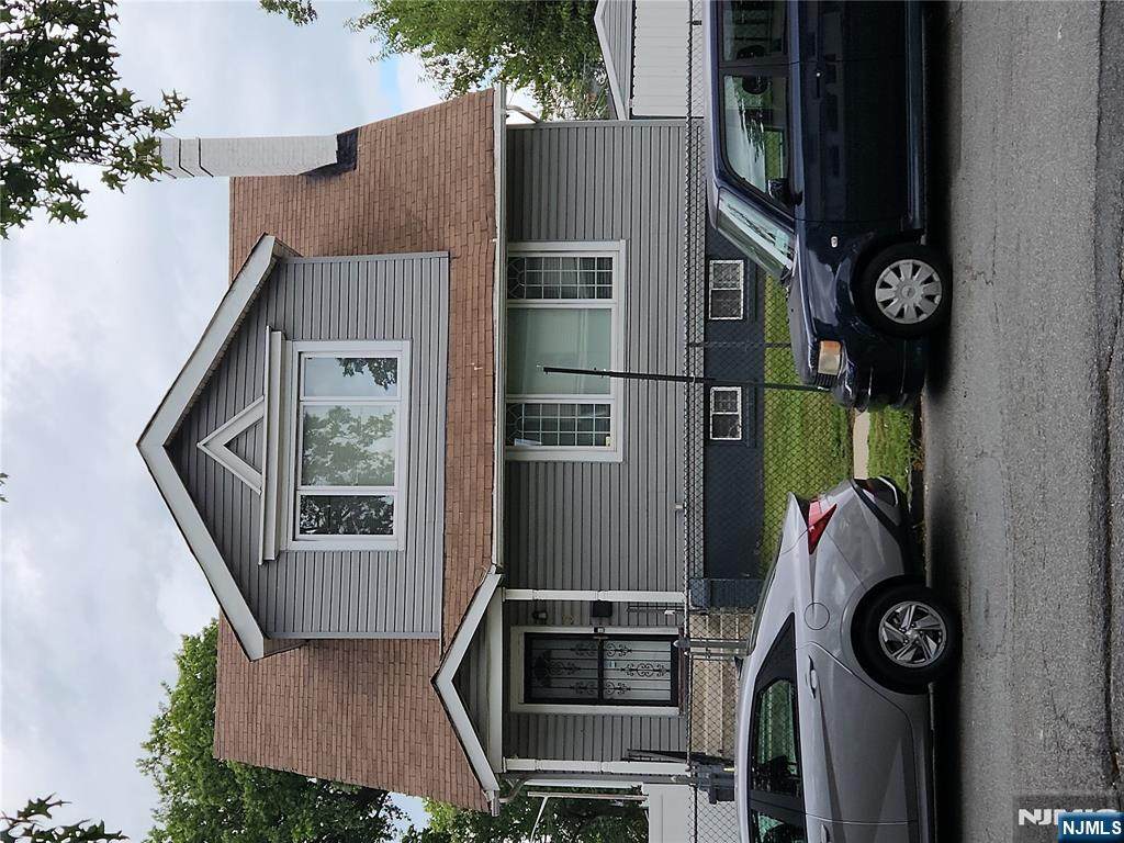 8 Tremont Avenue - Photo 1