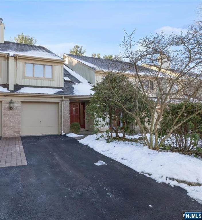 580 Laramie Lane - Photo 1