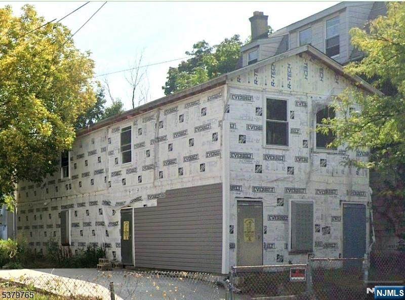 150 Myrtle Avenue - Photo 1