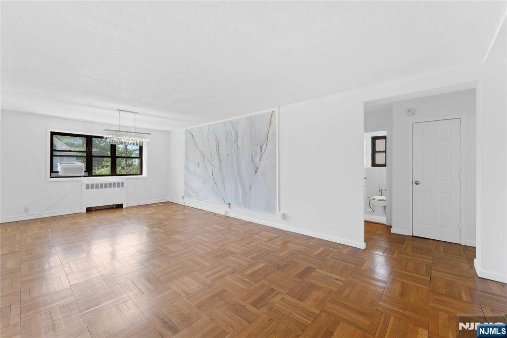 208 Anderson - Photo 1