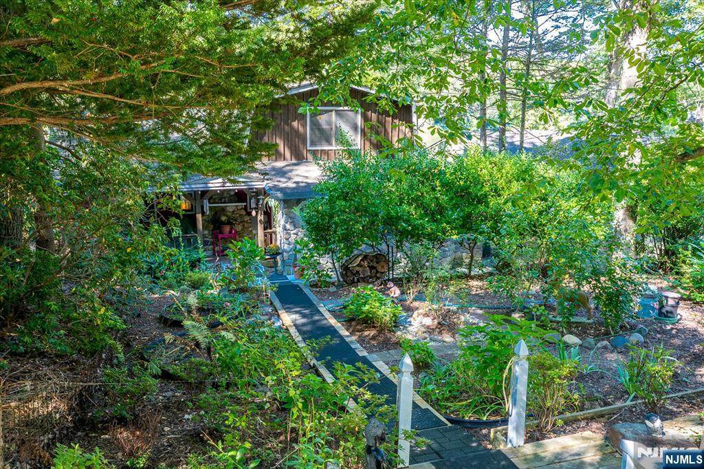 177 Otterhole Road - Photo 1