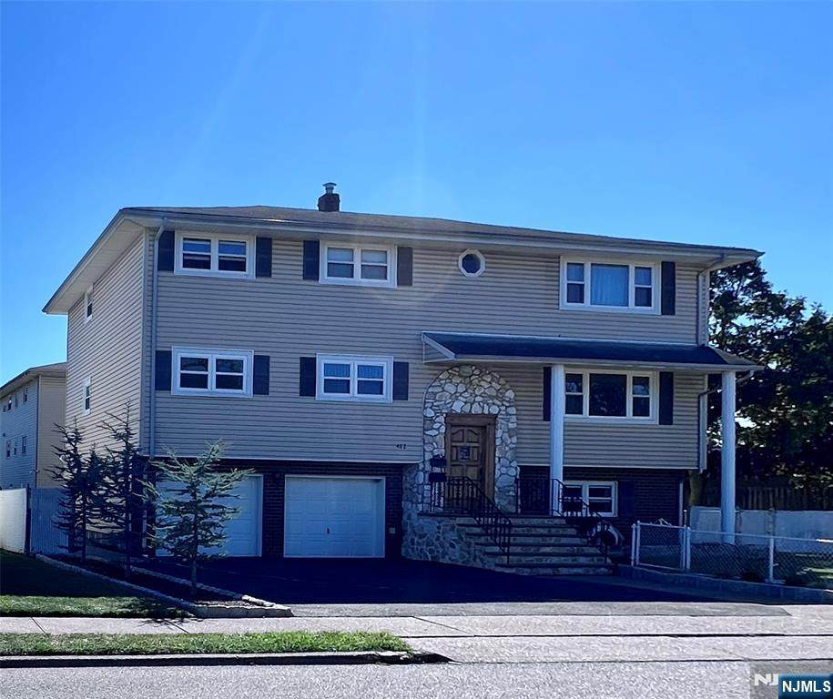 482 Chestnut - Photo 1