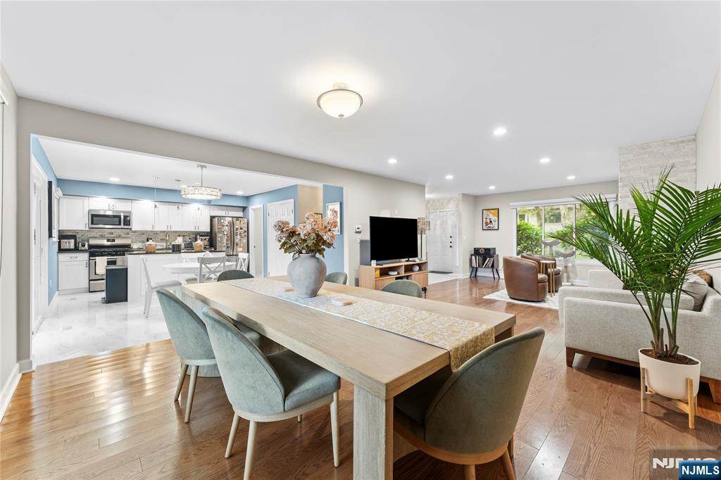 4 Mountain Ridge Drive - Photo 1