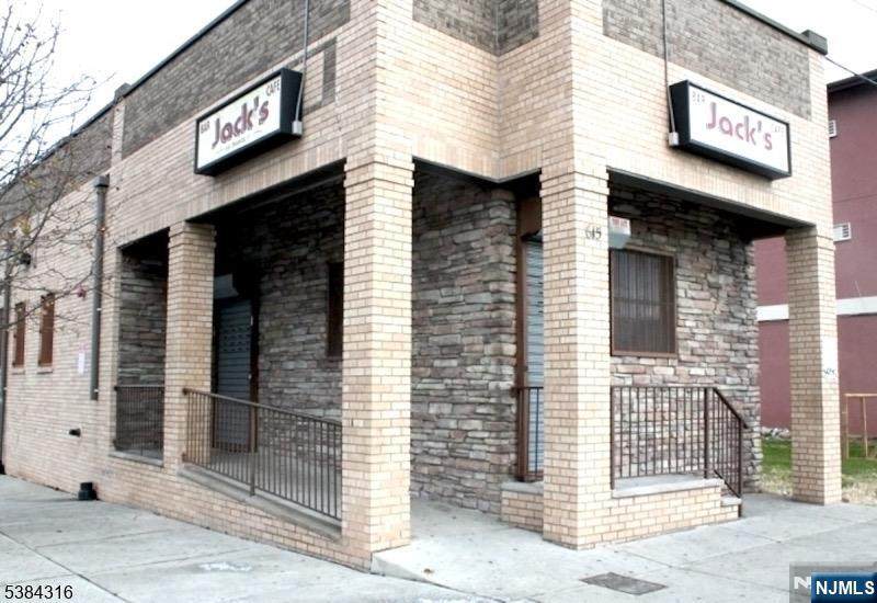 615 Orange Street - Photo 1