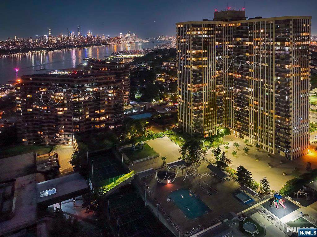 200 Winston Drive - Photo 1