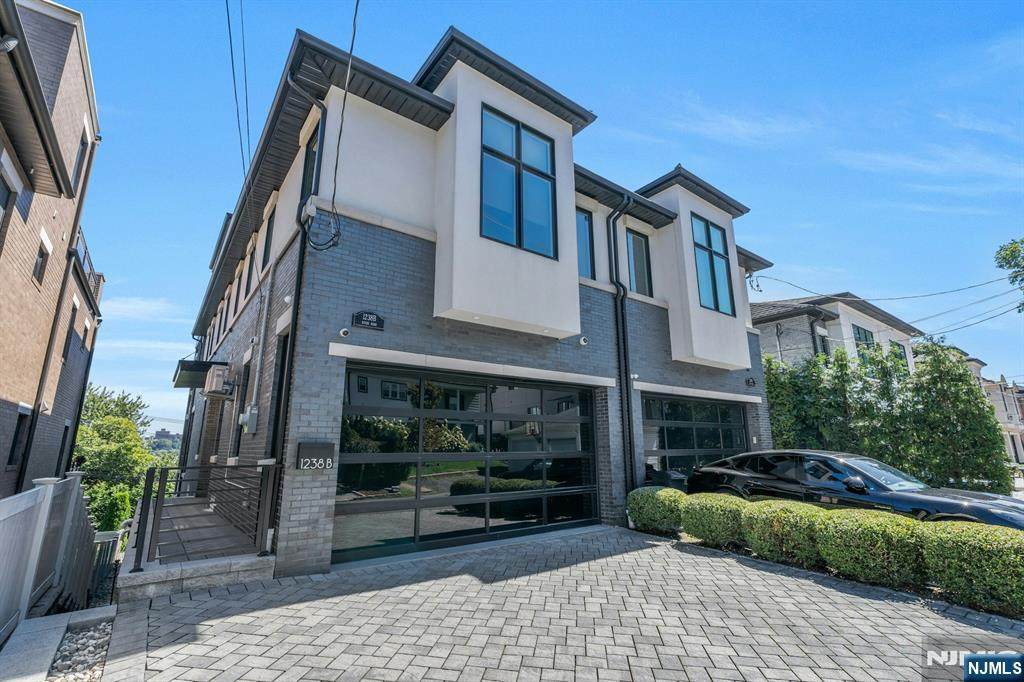 1238 River Road - Photo 1