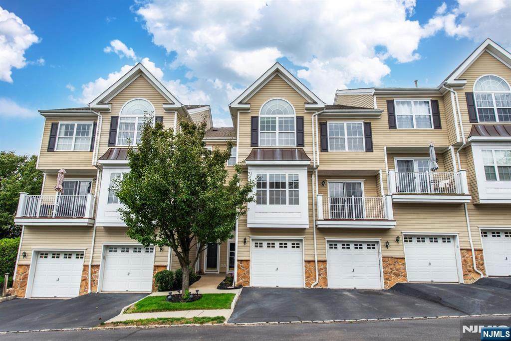 154 Mountainside - Photo 1