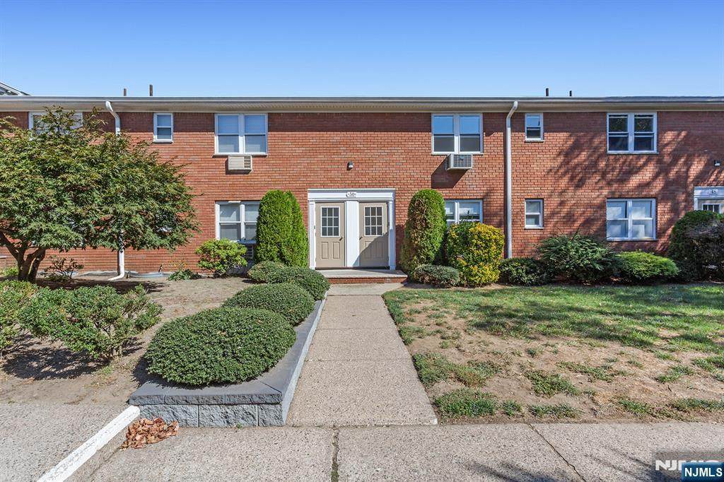 50 Knox Terrace - Photo 1