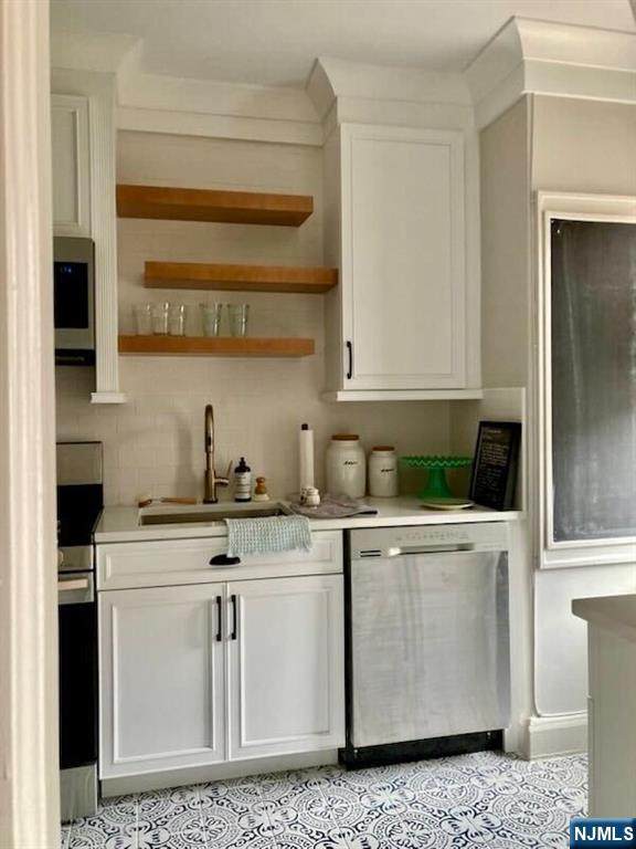 275 Engle Street - Photo 1