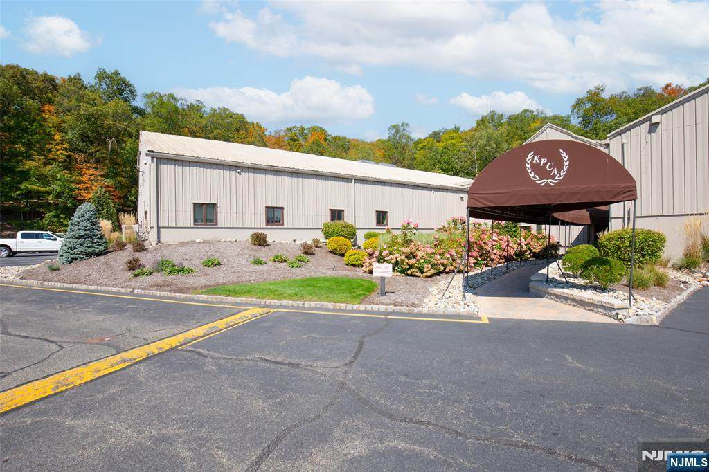 170 Kinnelon Road - Photo 1