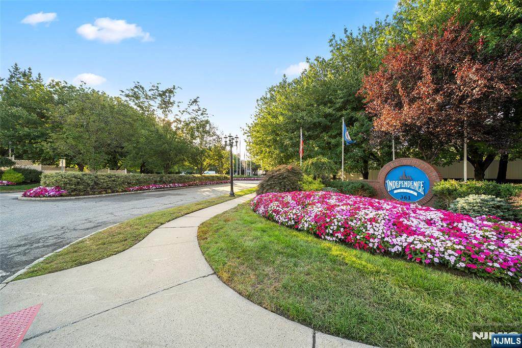 306 Williams Court - Photo 1