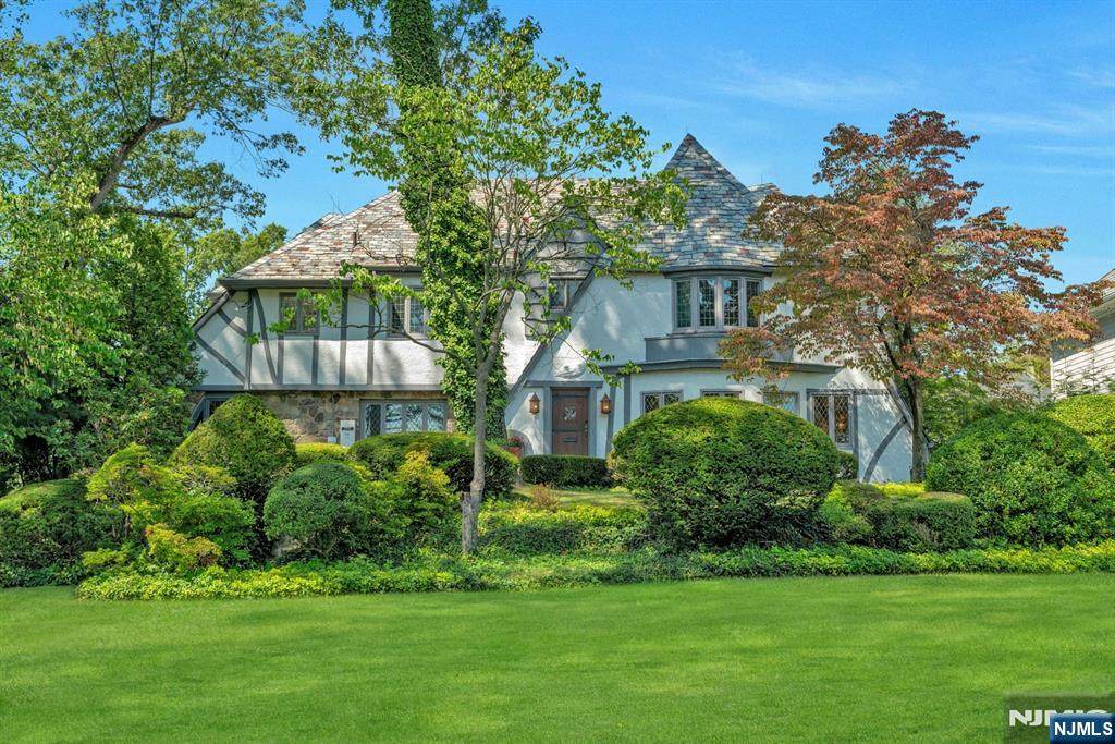 350 Highland Avenue - Photo 1