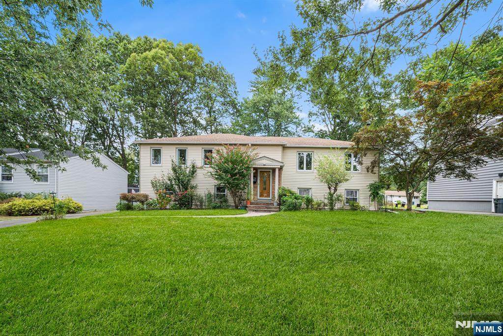 45 Brandon Avenue - Photo 1