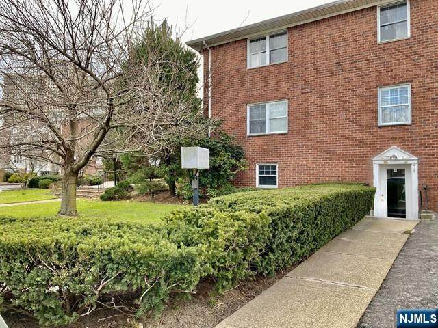 234 Columbia Avenue - Photo 1