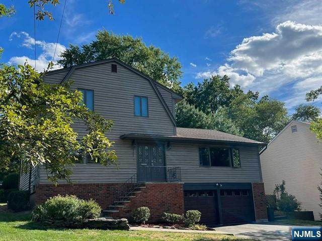 522 Grove Street - Photo 1