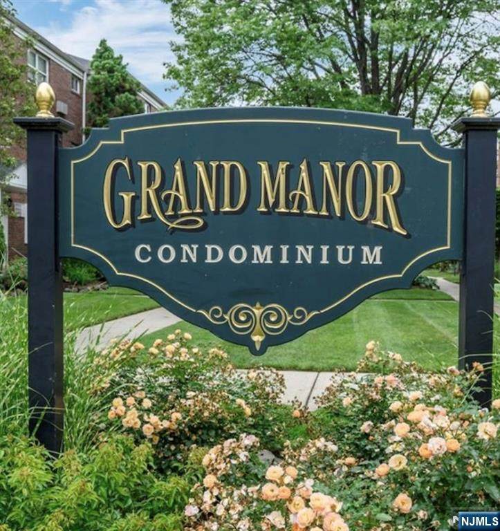 245 Johnson Avenue - Photo 1