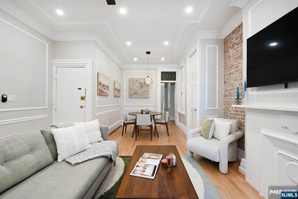 1216 Washington Street - Photo 1