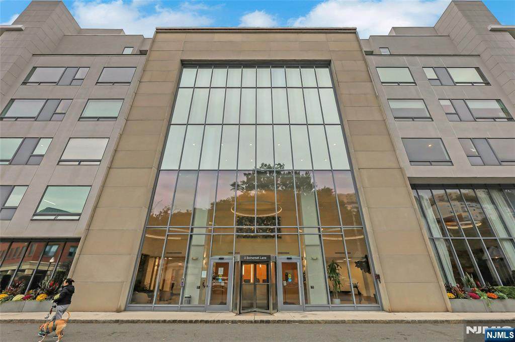 3 Somerset Lane - Photo 1