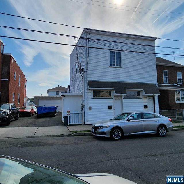 333 Clinton - Photo 1