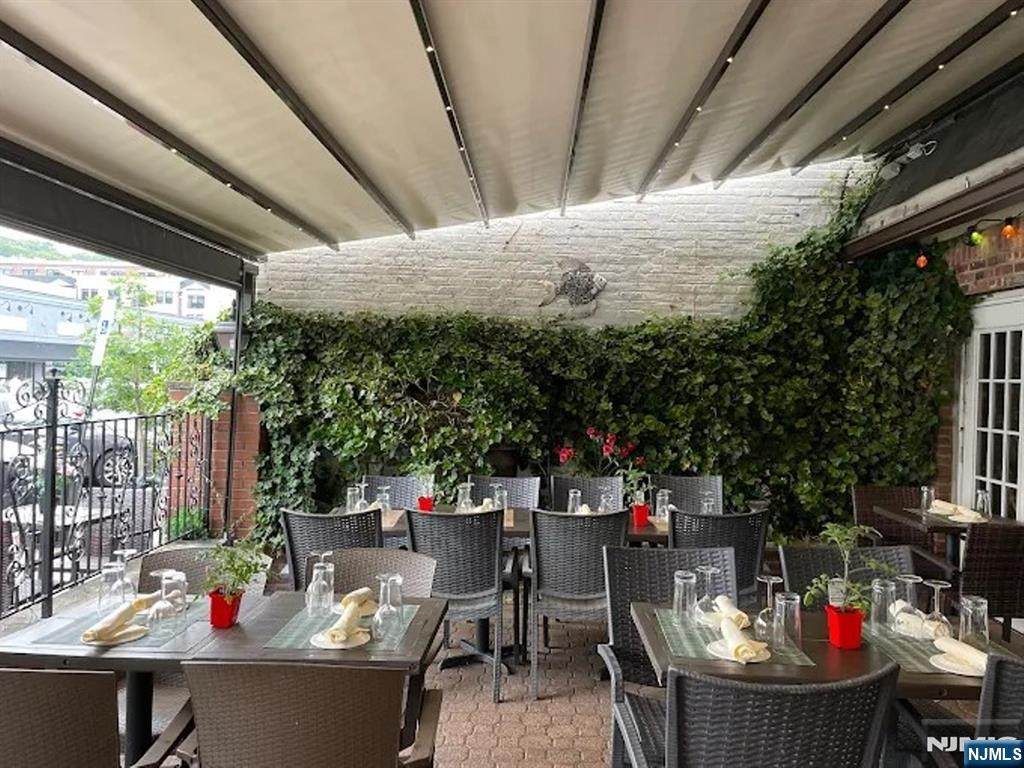 29 Chestnut - Photo 1