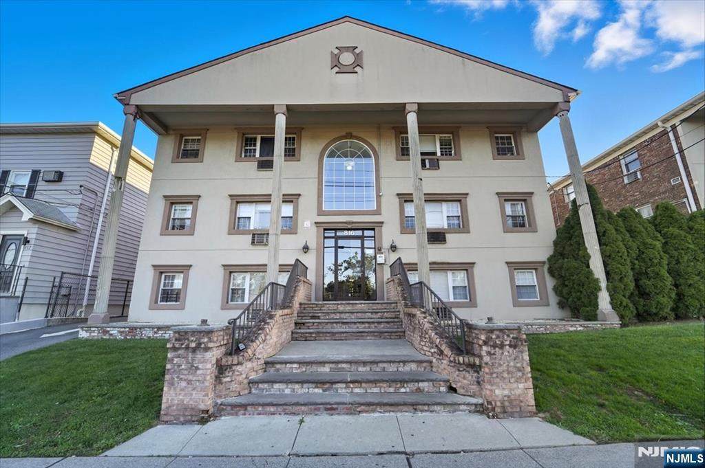 816 Grand Street - Photo 1