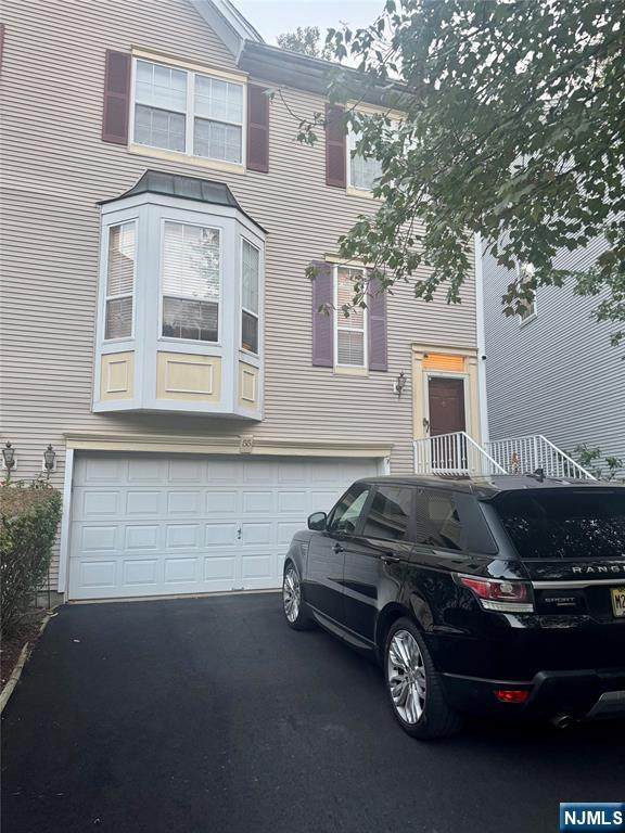 55 Bobolink Court - Photo 1