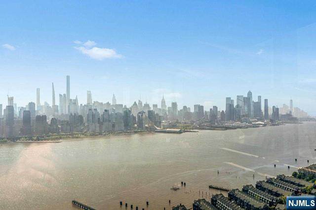 7004 Boulevard East - Photo 1