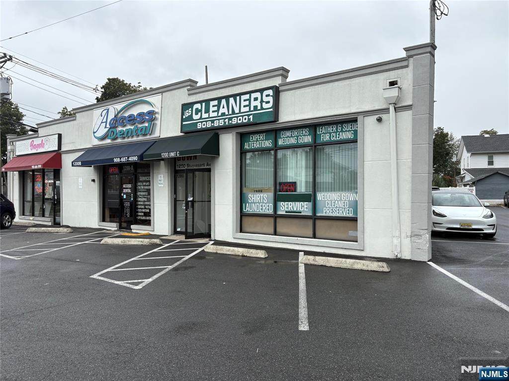 1200 Stuyvesant Avenue - Photo 1