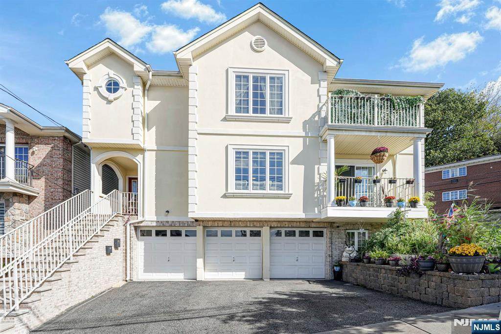 615 Prospect Avenue - Photo 1