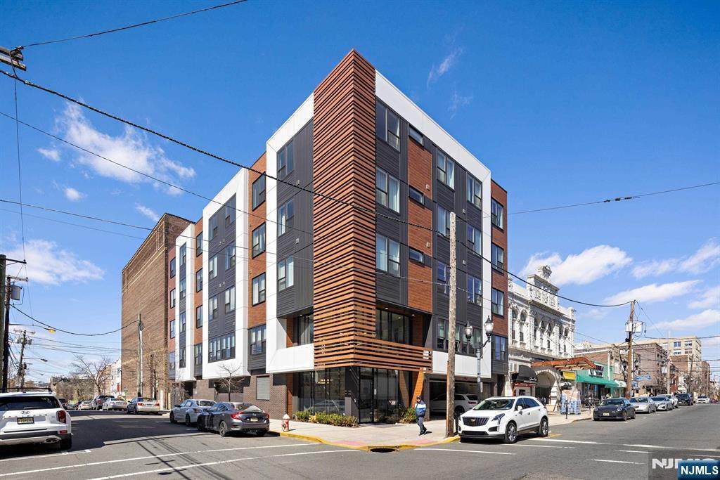 6401 Park Avenue - Photo 1