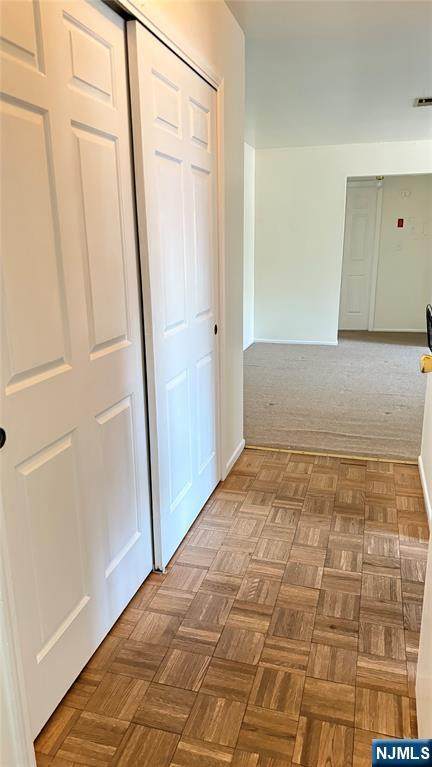 324 Sharon Court - Photo 1