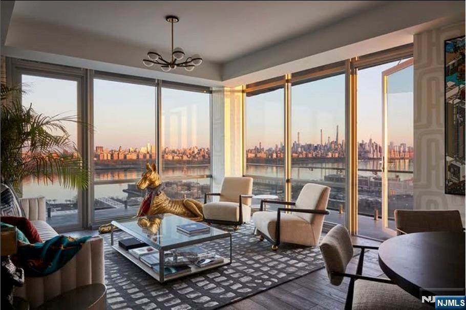 320 Adolphus Avenue - Photo 1