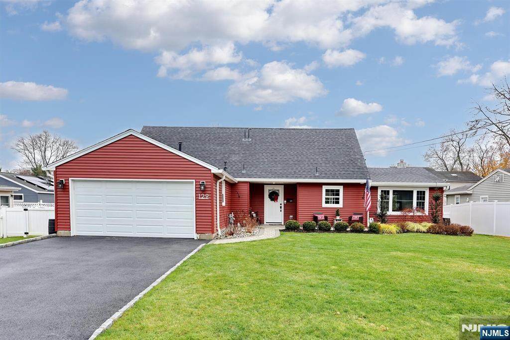 129 Sanford Avenue - Photo 1