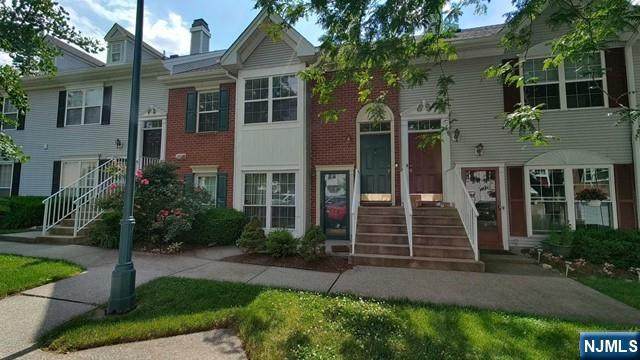 1052 Chedworth Circle - Photo 1