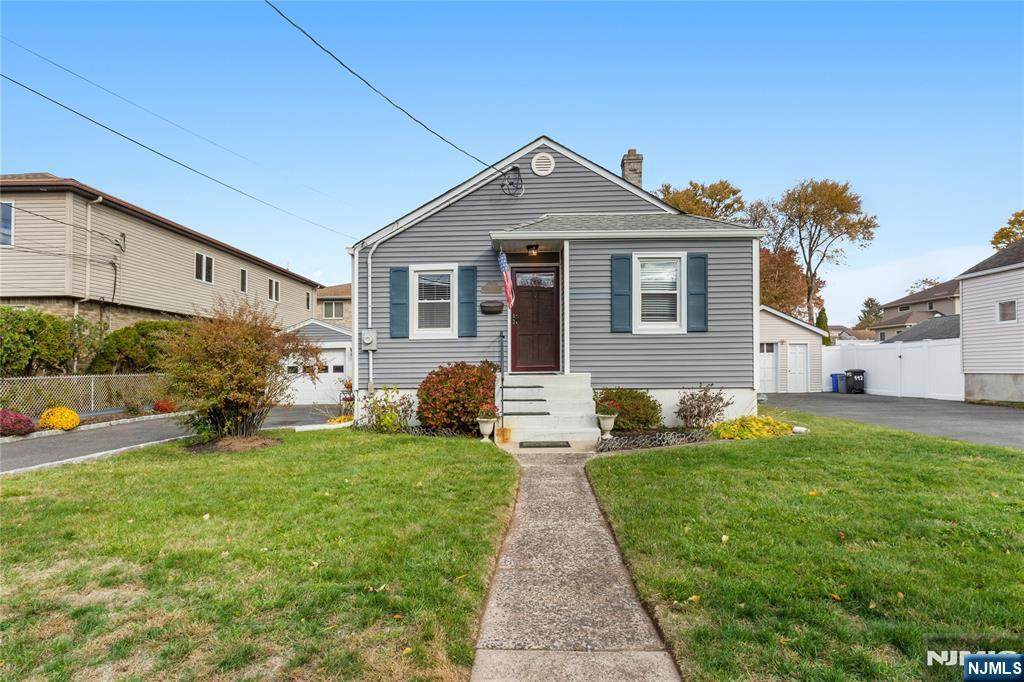 138 5th Street - Photo 1