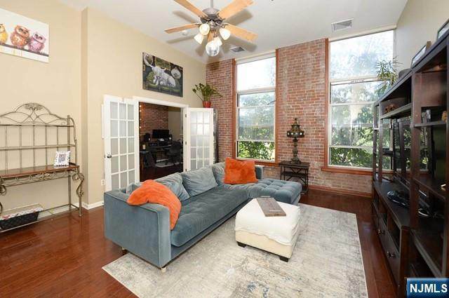 260 Main - Photo 1