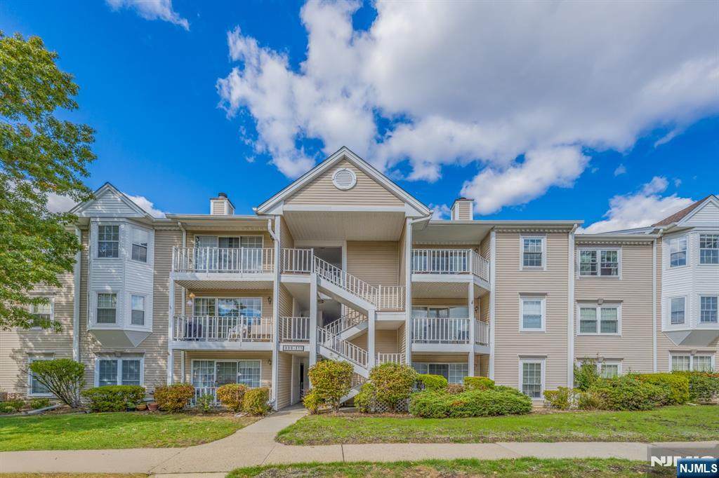 309 Linden Street - Photo 1