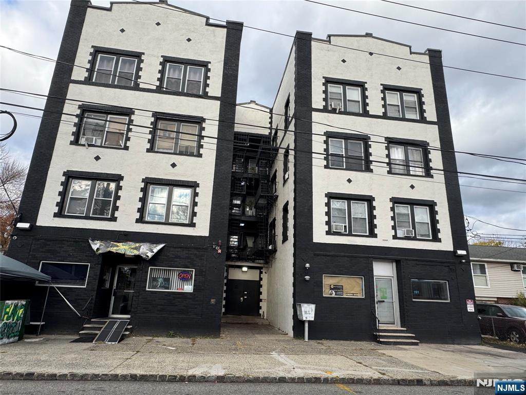 191 1st Street - Photo 1