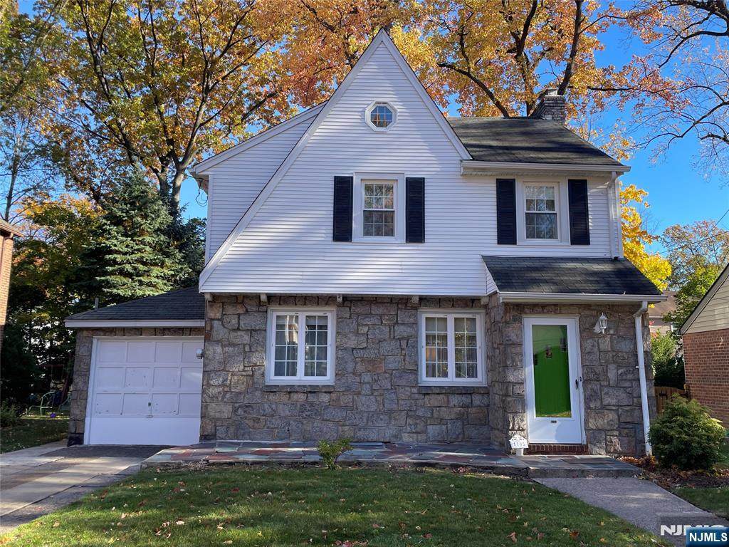 1105 Belle Avenue - Photo 1